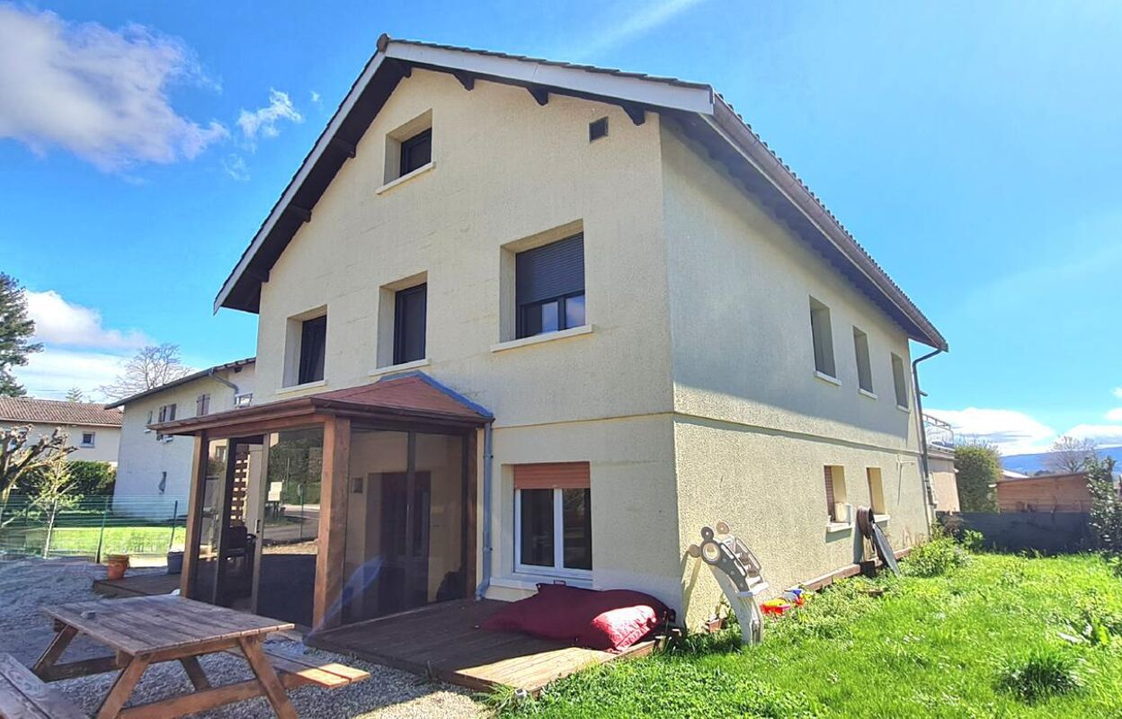 maison 8 pièces 232 m2 à vendre à Reyrieux (01600)