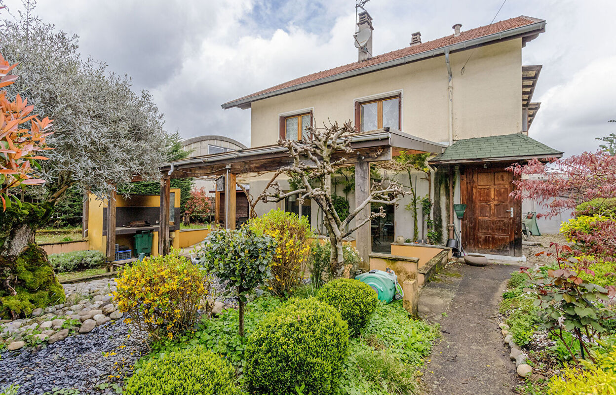 maison 5 pièces 130 m2 à vendre à Chambéry (73000)