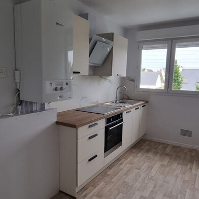 Appartement 3 pièces 670 €