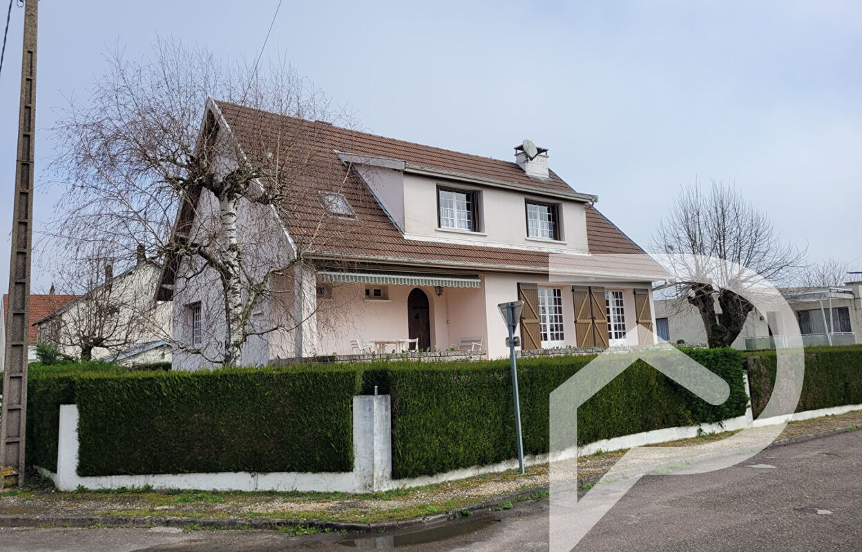 maison 9 pièces 211 m2 à vendre à Auxonne (21130)