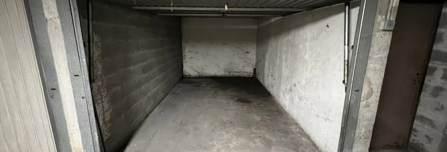 Garage   m² à vendre à Nice (06200)