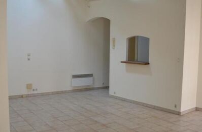 location appartement 665 € CC /mois à proximité de Cabasse (83340)