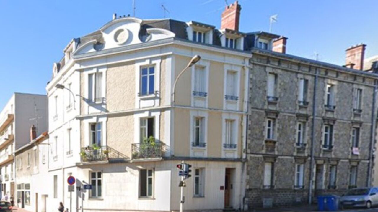 immeuble  pièces 165 m2 à vendre à Limoges (87000)