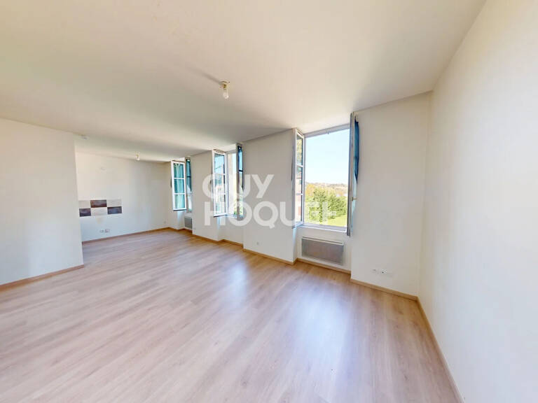 Grand T2  - 38200 VIENNE — photo 1