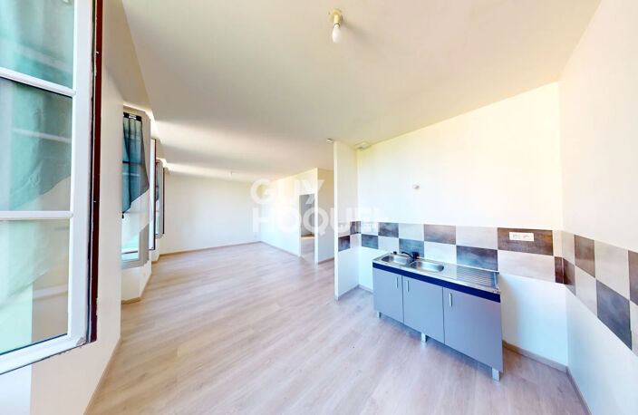 Grand T2  - 38200 VIENNE — photo 2