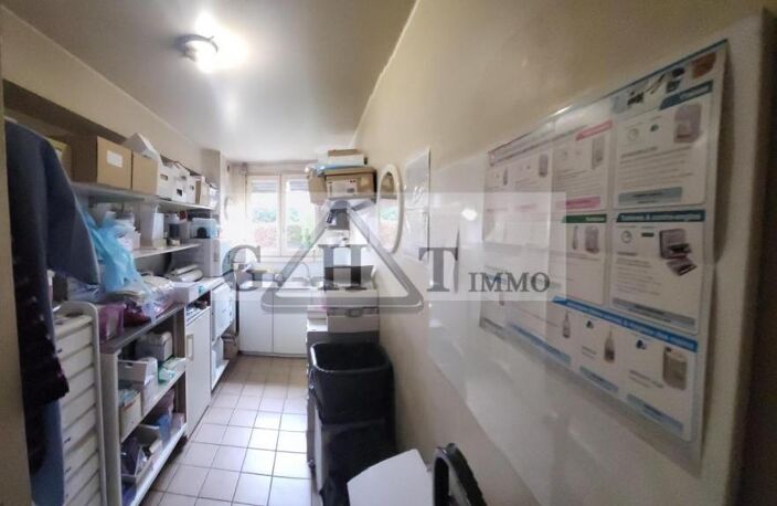 CABINET MEDICAL 18M² LIBRE — photo 2