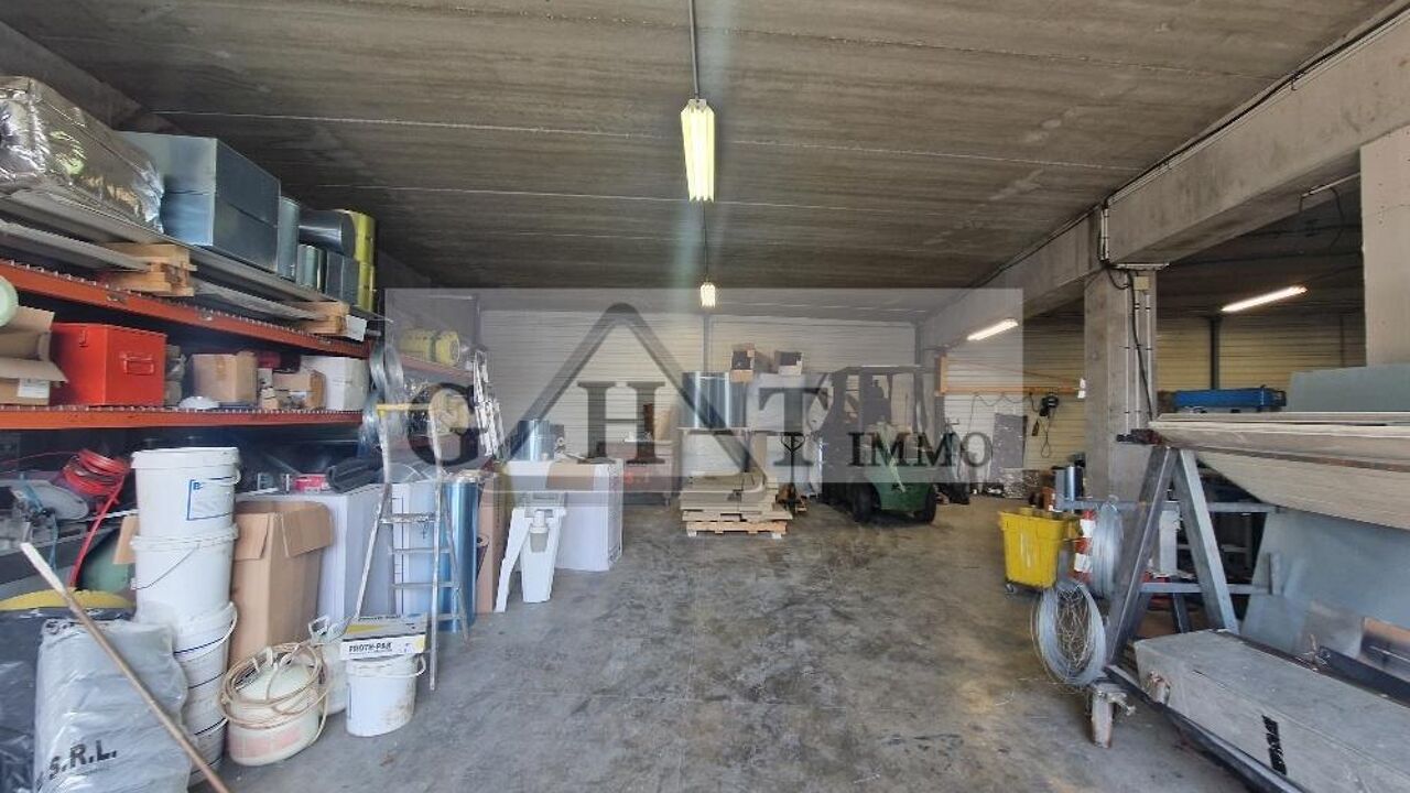 local industriel  pièces 540 m2 à vendre à Stains (93240)