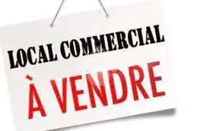 Commerce  83000 €
