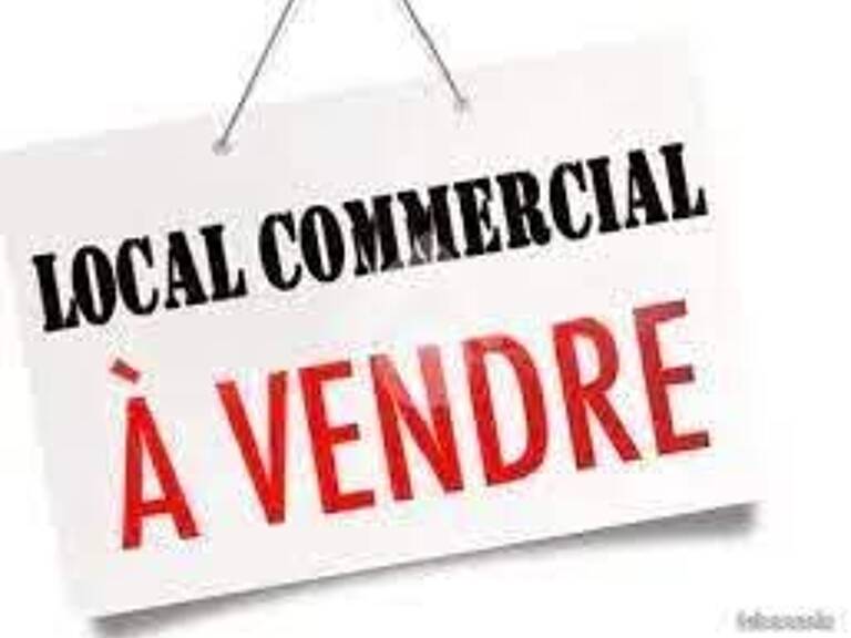 Local commercial Aire Sur L Adour 118 m2 — photo 1