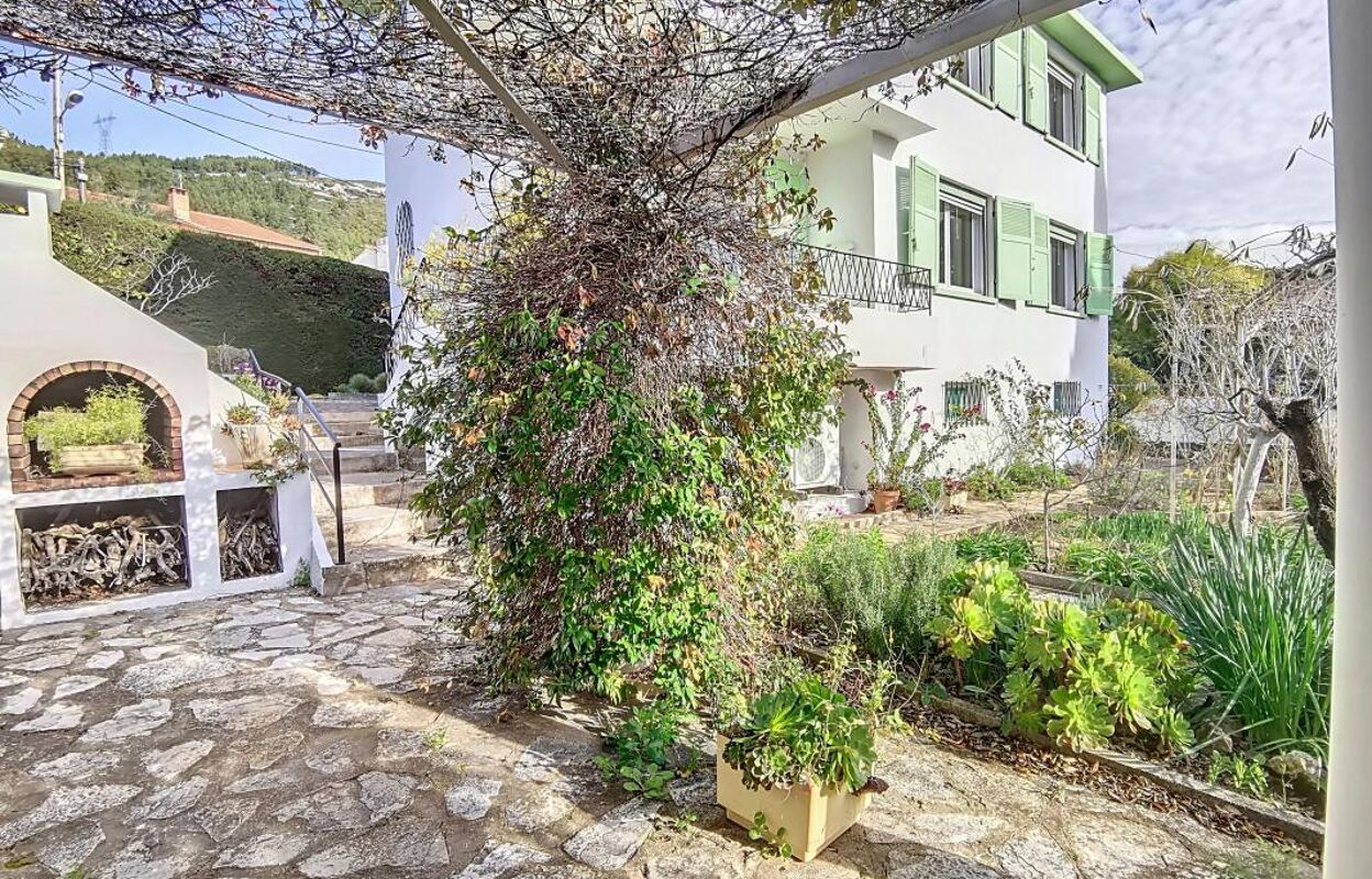 maison 4 pièces 146 m2 à vendre à Toulon (83200)