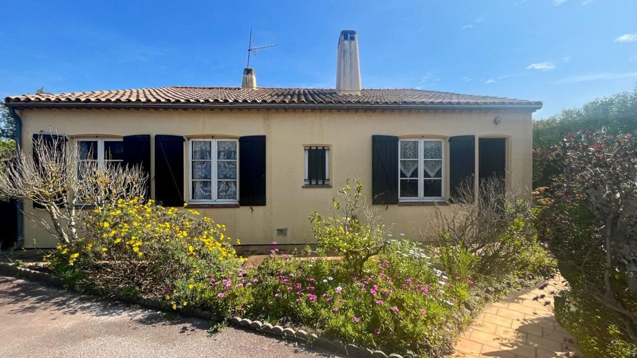 maison 5 pièces 150 m2 à vendre à La Crau (83260)