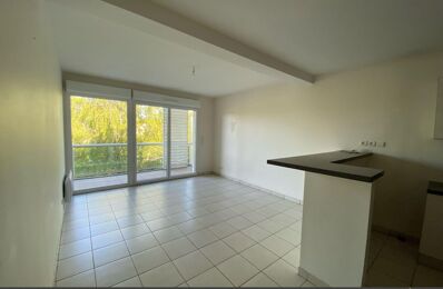 location appartement 755 € CC /mois à proximité de Mazères-Lezons (64110)