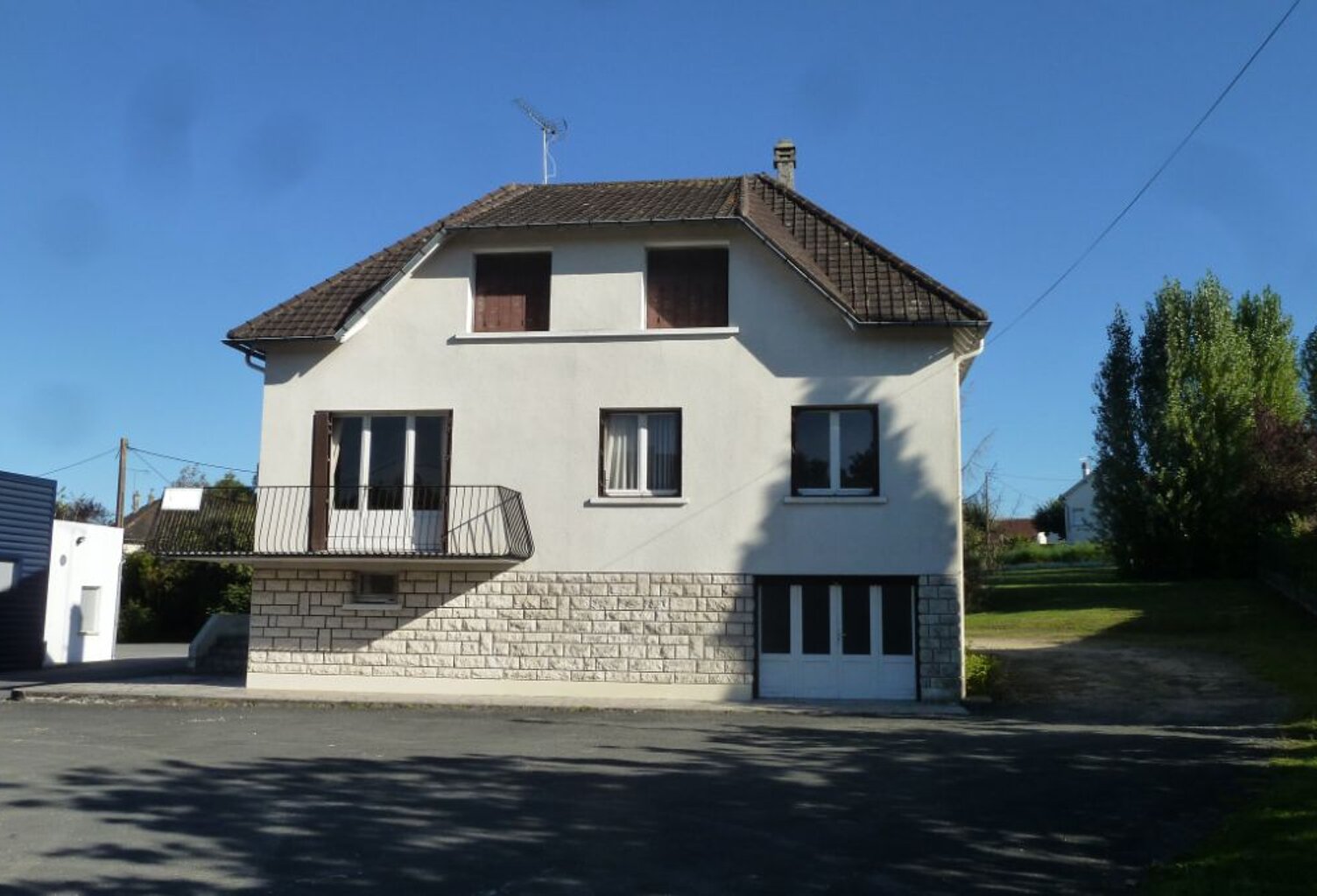 SAINT AIGNAN - PAVILLON SUR SOUS-SOL, 4 chambres, terrain de 760 m² environ — photo 1