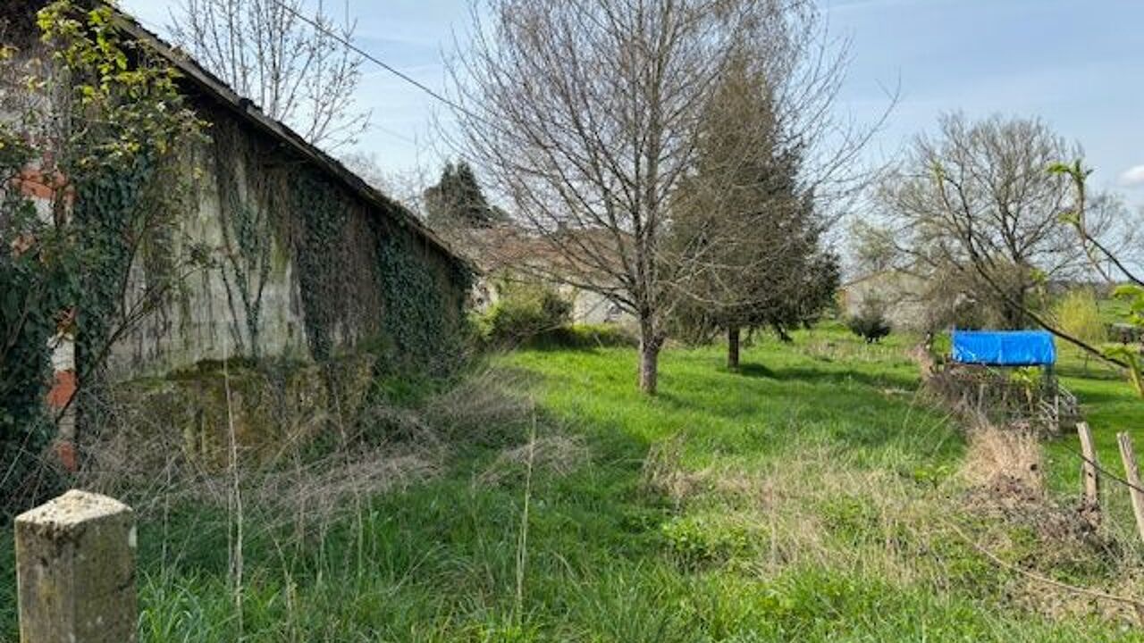 terrain  pièces 642 m2 à vendre à Saint-Victurnien (87420)