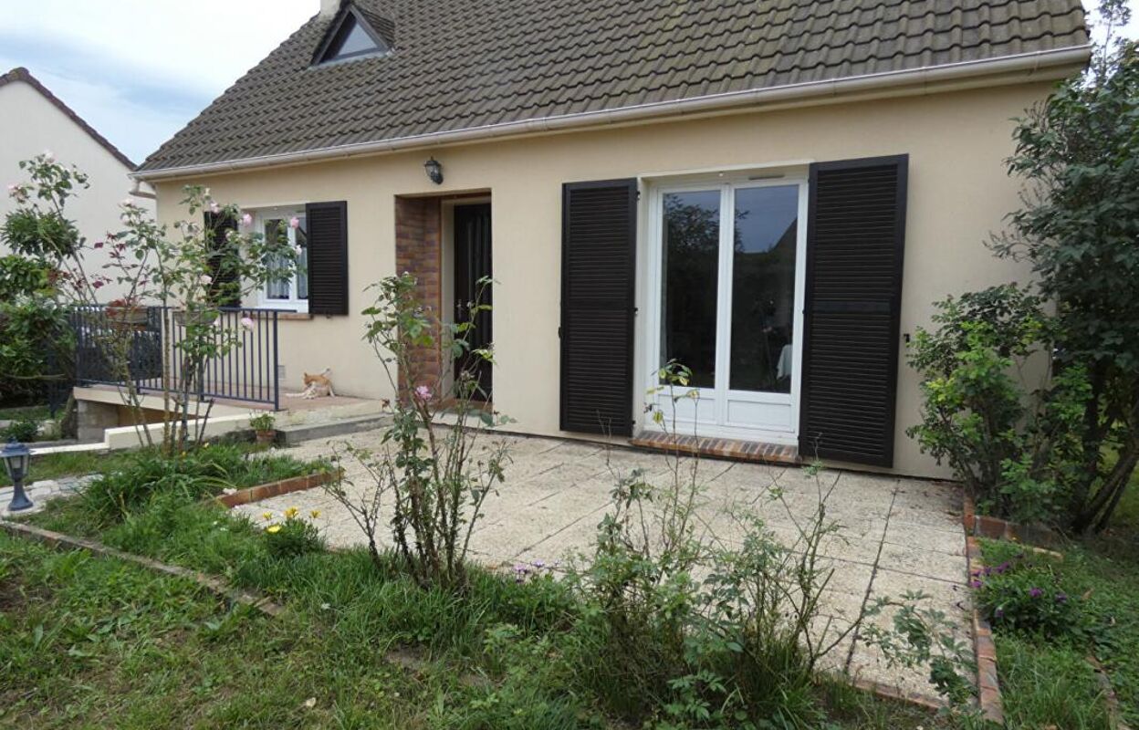 maison 6 pièces 130 m2 à vendre à Houdan (78550)