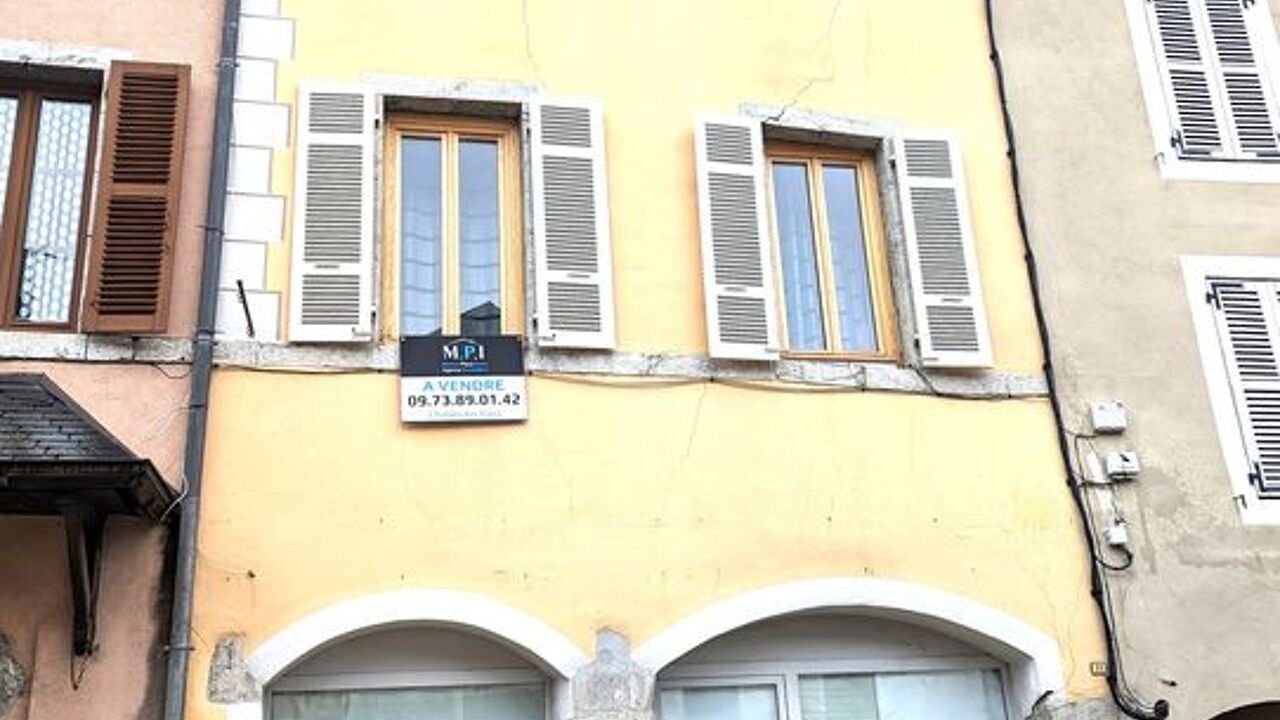 maison 5 pièces 264 m2 à vendre à Montmélian (73800)