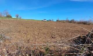 Terrain  1590 m² à vendre à Montaignac-sur-Doustre (19300)