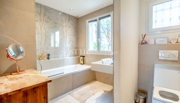 Villa / Maison 8 pièces  à vendre Sainte-Maxime 83120