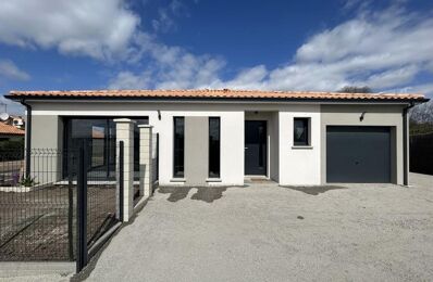 location maison 1 490 € CC /mois à proximité de Salignac (33240)
