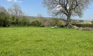 Terrain  2581 m² à vendre à Dun-le-Palestel (23800)
