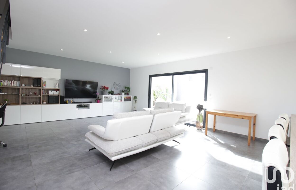 maison 6 pièces 172 m2 à vendre à Latour-Bas-Elne (66200)