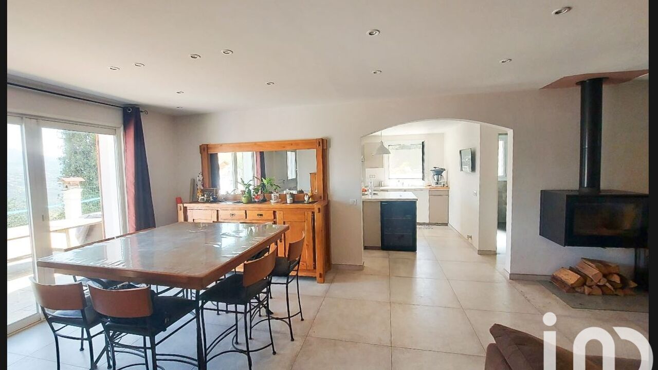 maison 4 pièces 140 m2 à vendre à Châteauneuf-Villevieille (06390)