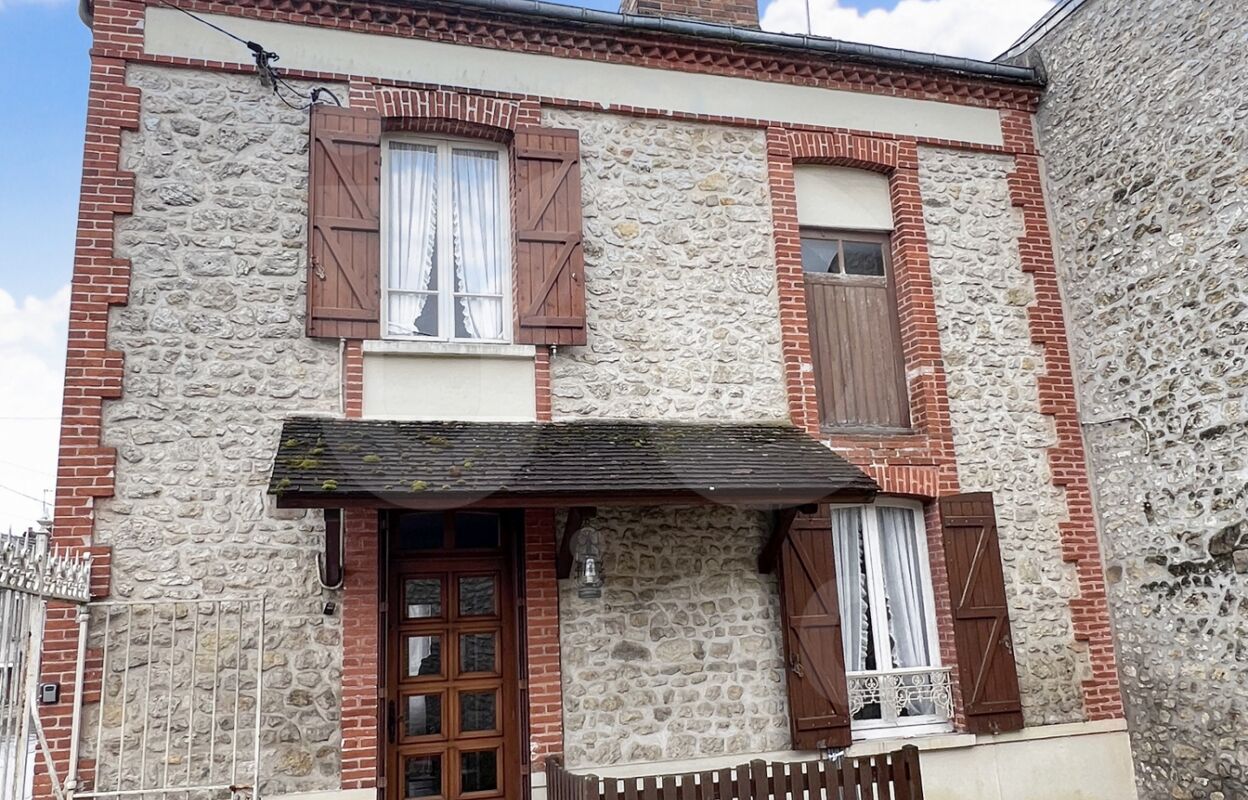 maison 7 pièces 110 m2 à vendre à Beaumont-du-Gâtinais (77890)