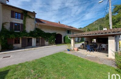maison 5 pièces 206 m2 à vendre à Saint-Hymetière-sur-Valouse (39240)
