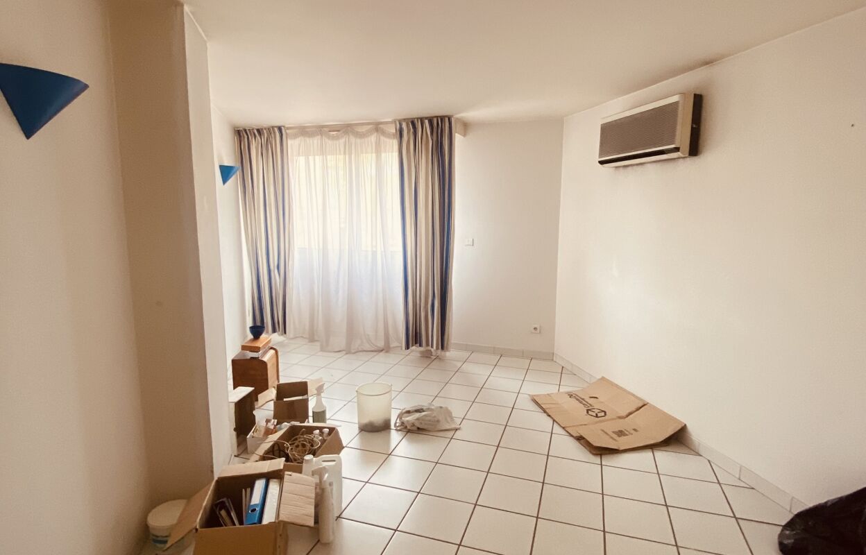 appartement 4 pièces 68 m2 à vendre à Nîmes (30900)