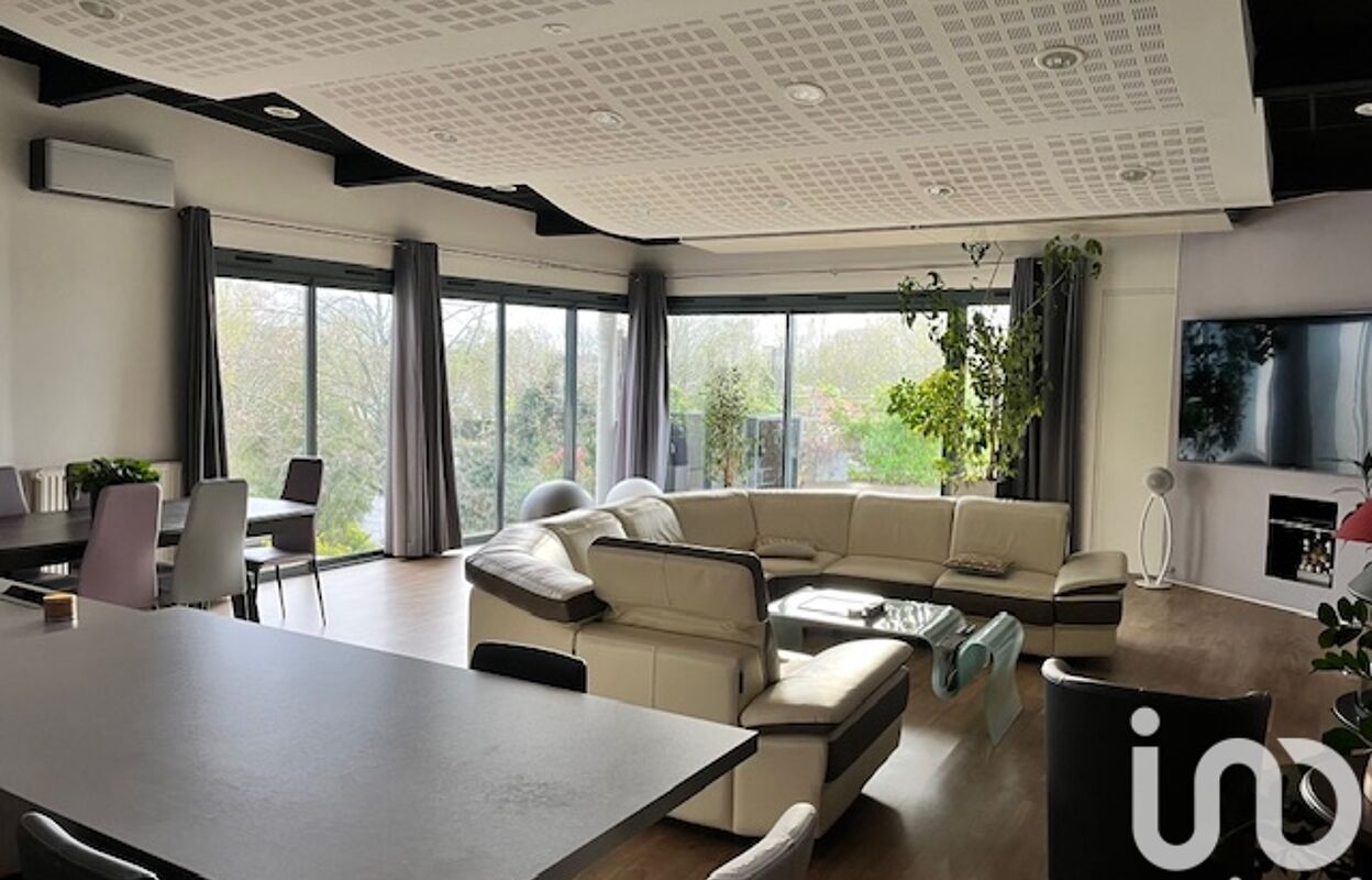 maison 6 pièces 220 m2 à vendre à Niort (79000)