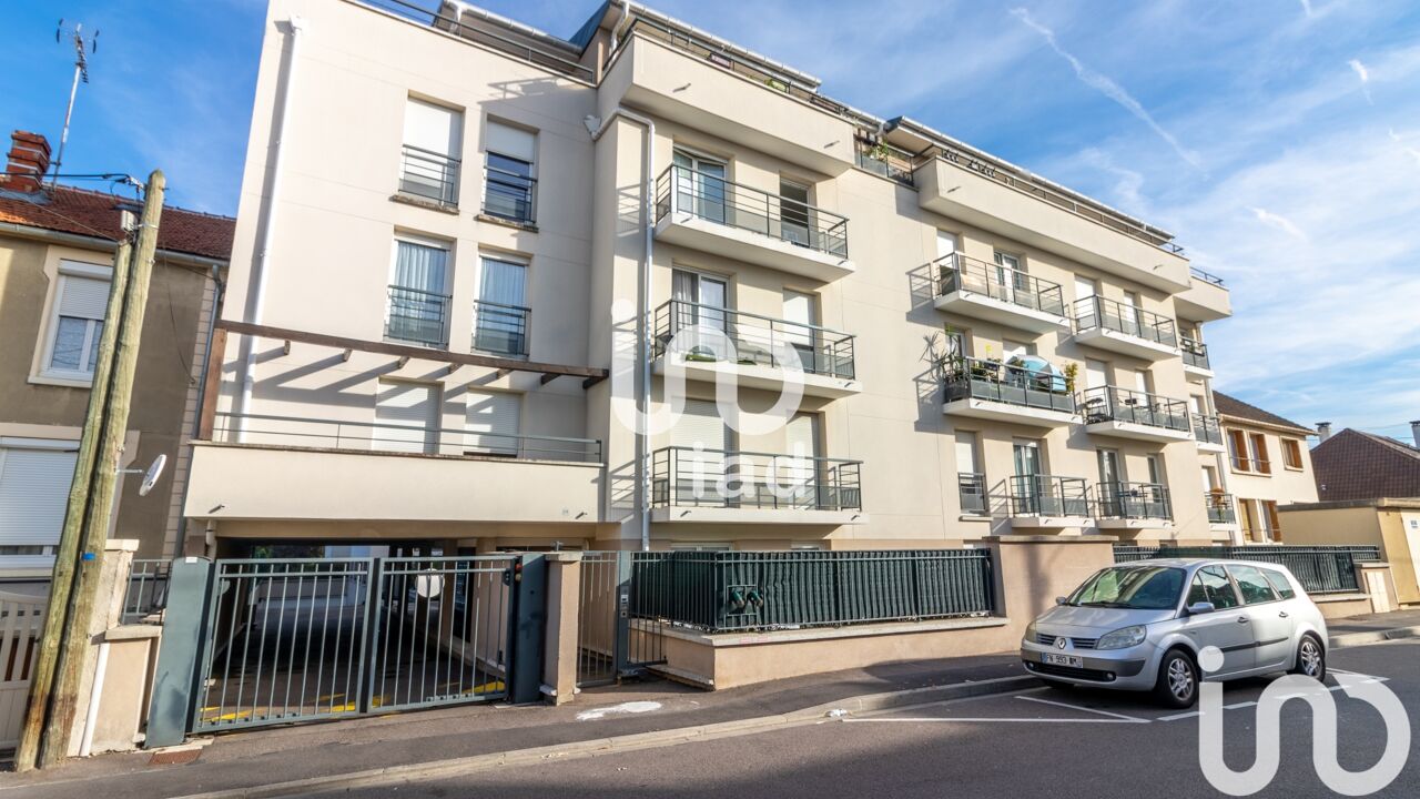 appartement 3 pièces 61 m2 à vendre à Mantes-la-Ville (78711)