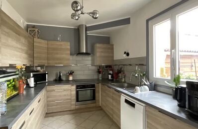 vente appartement 270 000 € à proximité de Fontenay-le-Fleury (78330)
