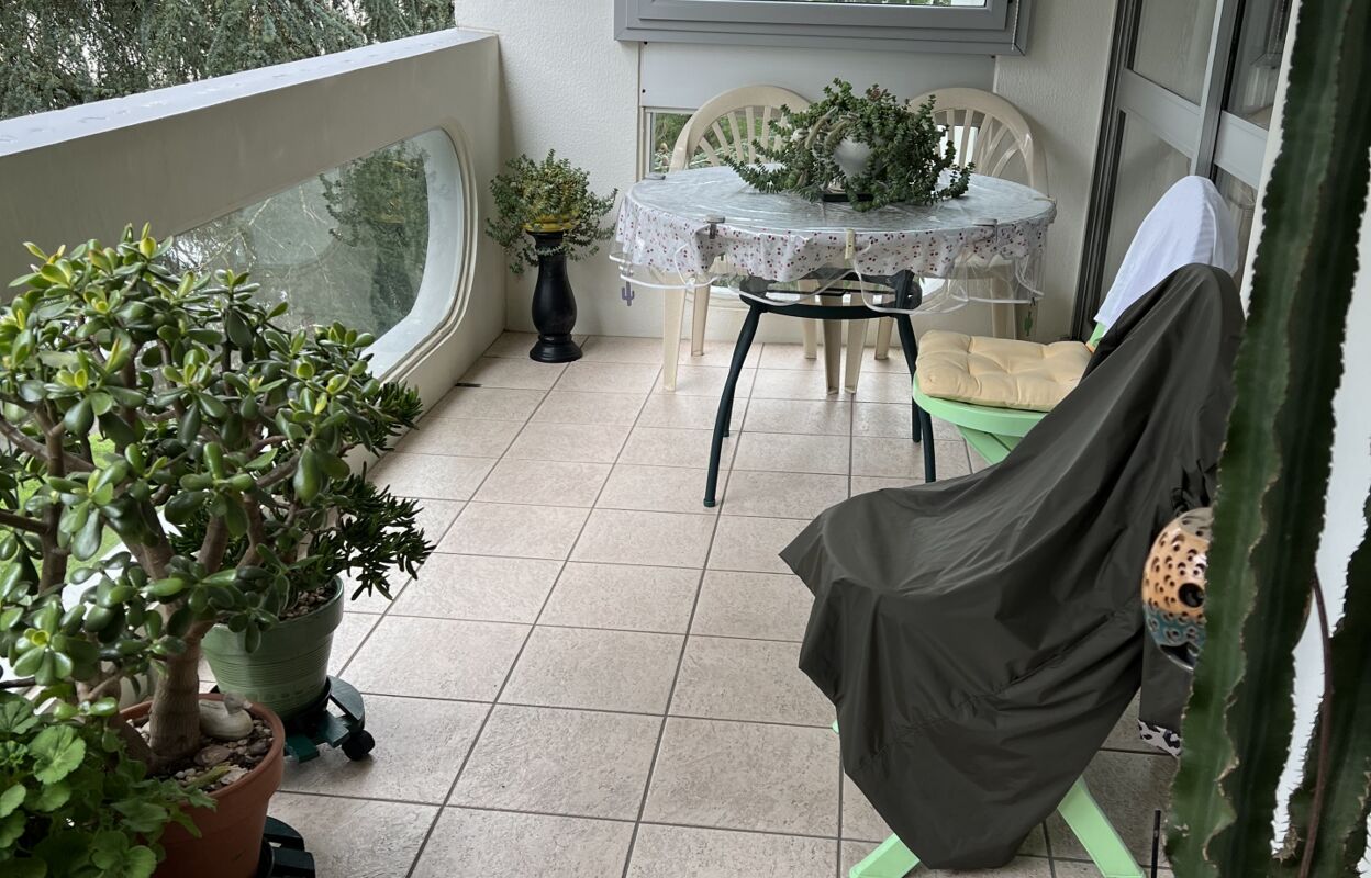 appartement 4 pièces 77 m2 à vendre à Cholet (49300)