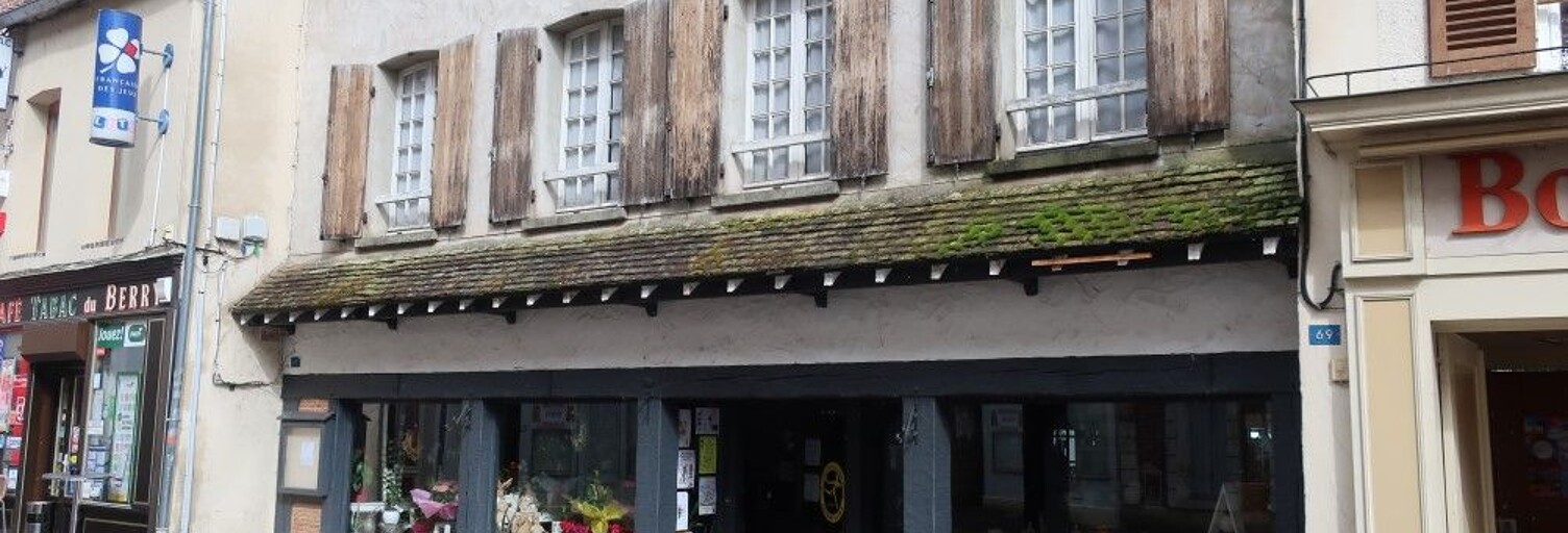 Immeuble  189 m² à vendre à Château-Renard (45220)