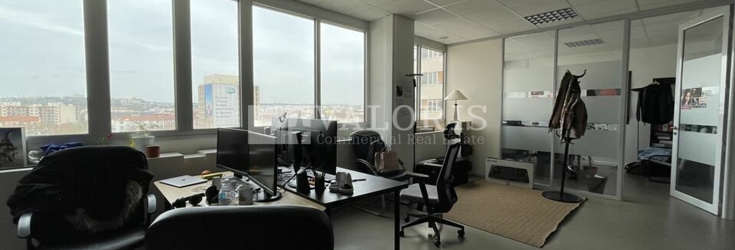 Bureau  1095 m² à louer à Lyon 3 (69003)