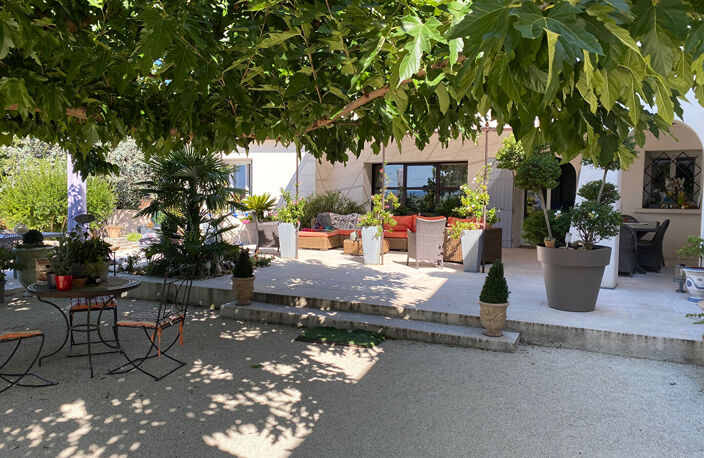 Propriété Bollene 27 pièces, Sh 676 m2 — photo 2