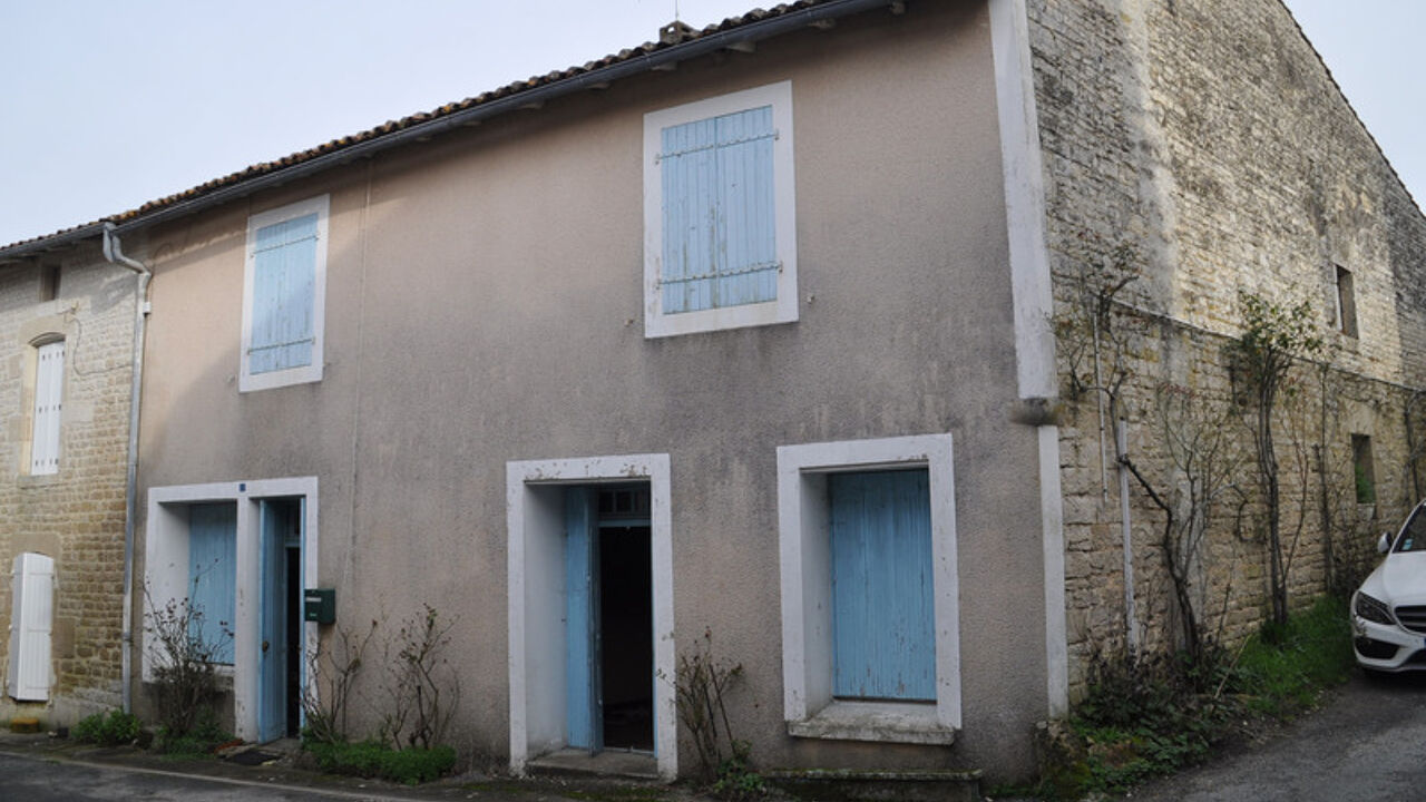 maison 5 pièces 118 m2 à vendre à Dampierre-sur-Boutonne (17470)
