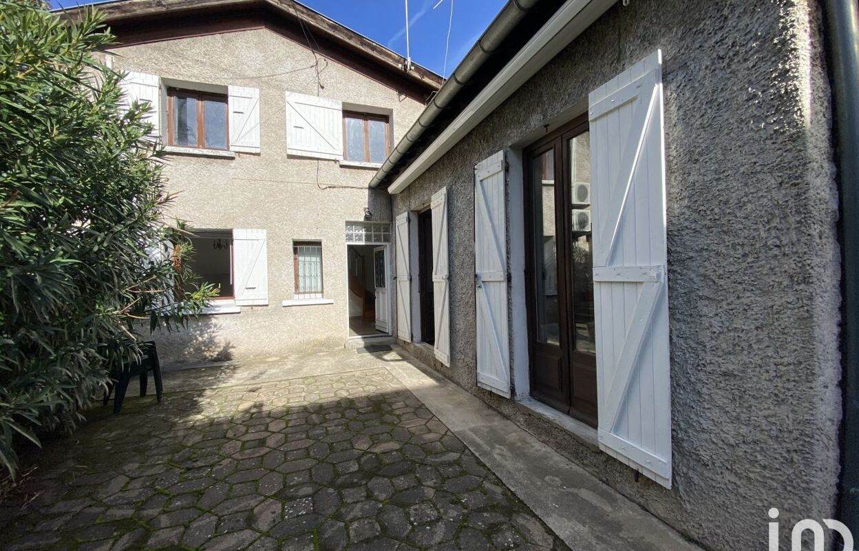 maison 4 pièces 70 m2 à vendre à Roussillon (38150)