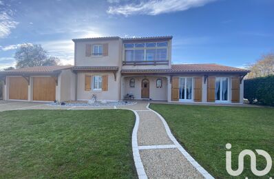 vente maison 570 000 € à proximité de Saint-Just-Luzac (17320)