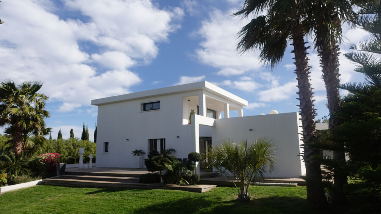 maison 6 pièces 280 m2 à vendre à Sainte-Lucie de Porto-Vecchio (20144)