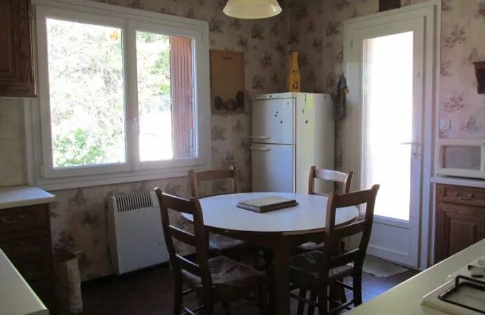 MAISON AVEC TERRAIN ET PISCINE FORT POTENTIEL D'AMÉNAGEMENT — photo 5