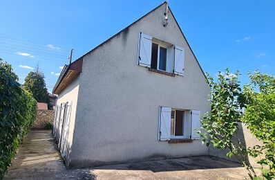 location maison 760 € CC /mois à proximité de Lailly-en-Val (45740)