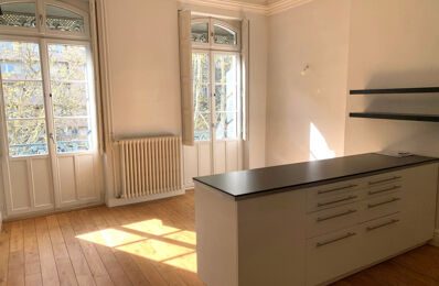 location appartement 1 945 € CC /mois à proximité de Haute-Garonne (31)
