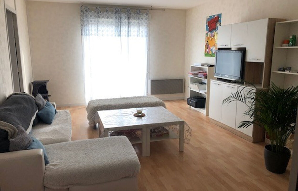 appartement 3 pièces 64 m2 à louer à Caen (14000)