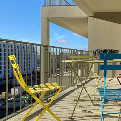 Appartement 3 pièces 369250 €