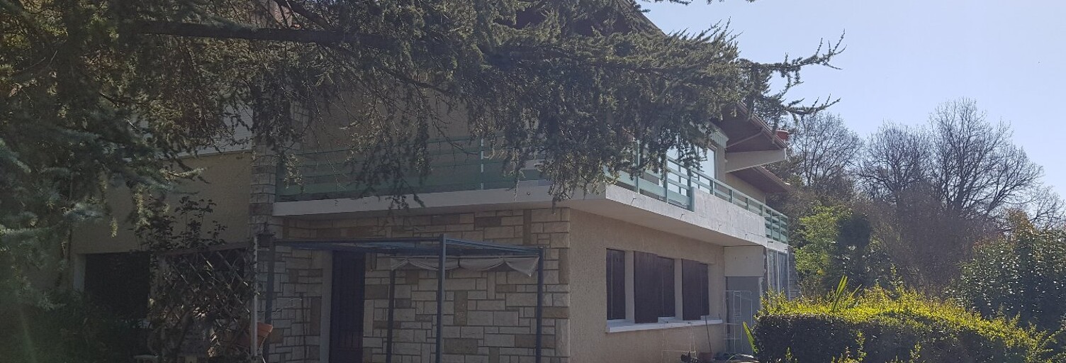 Maison 10 Pièces 260 m² à vendre à Condom (32100)