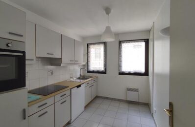 location appartement 1 012 € CC /mois à proximité de Tassin-la-Demi-Lune (69160)