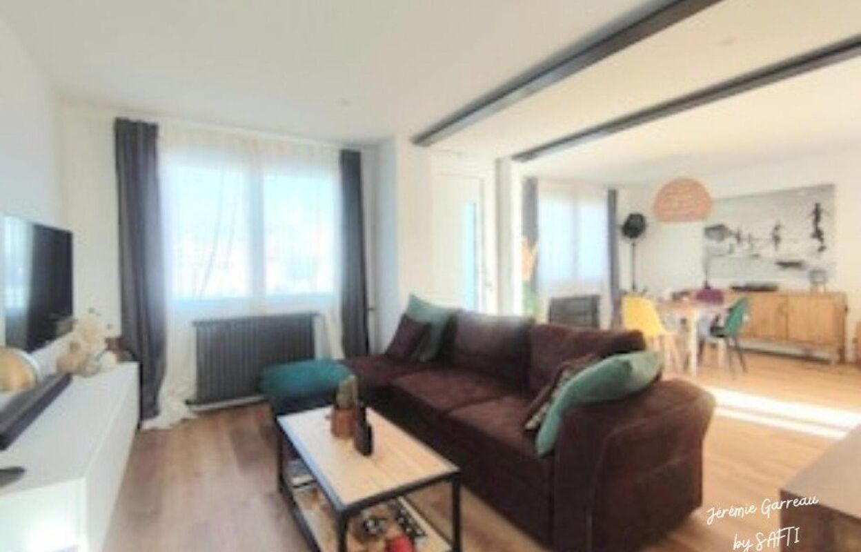 maison 5 pièces 90 m2 à vendre à Les Sorinières (44840)