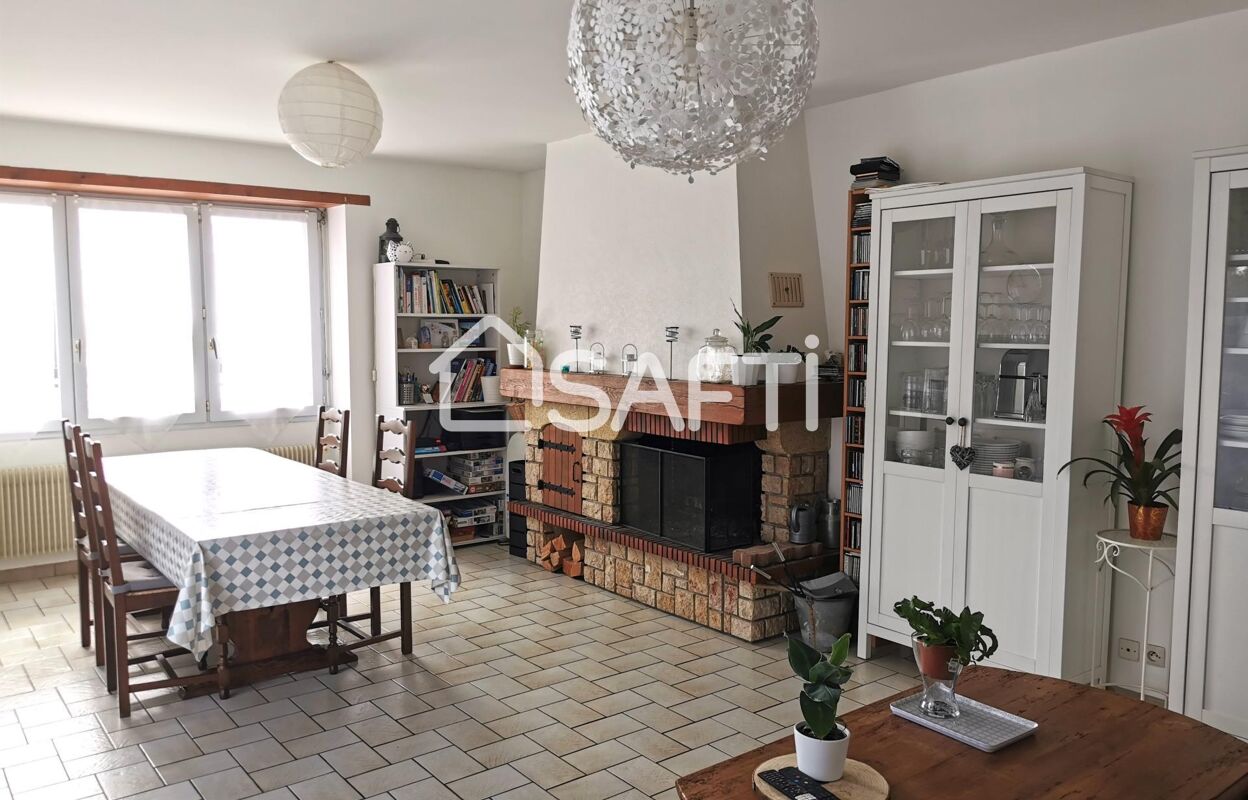 maison 5 pièces 141 m2 à vendre à Niort (79000)