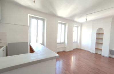 location appartement 595 € CC /mois à proximité de Marseille 7 (13007)